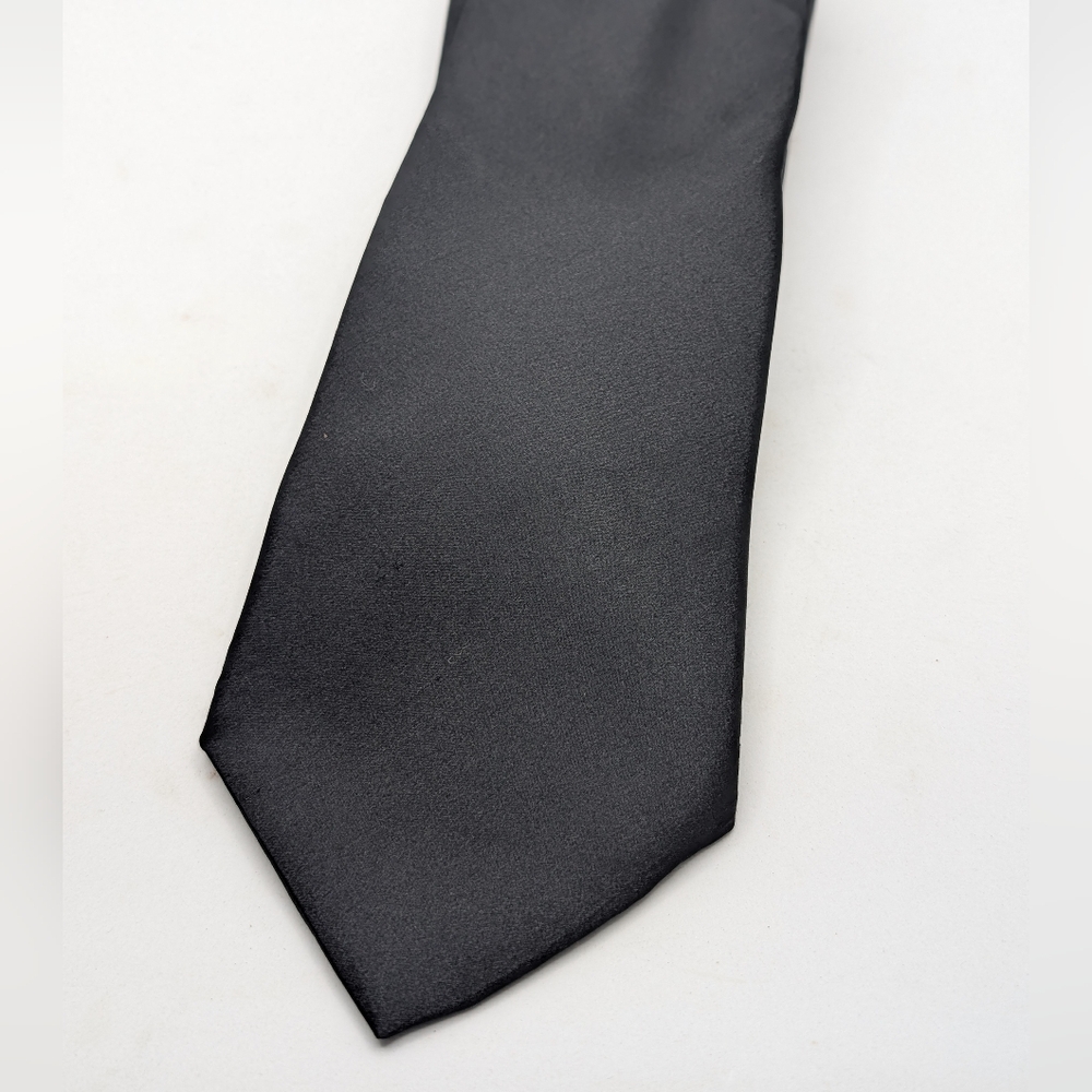 Arrow Charcoal Satin Necktie